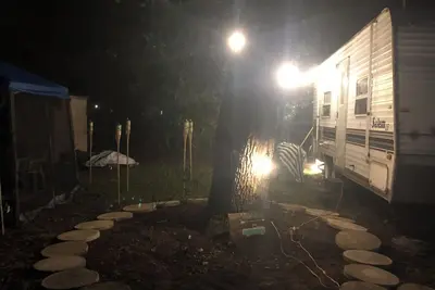 Image de Gc & Fams Cantina\nNo Traffic Country Getaway!