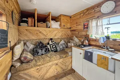 Image de The Box - Oasis Farm