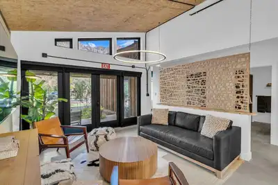 Image de Adults Only Zion Escape: New Vacation Rental #5