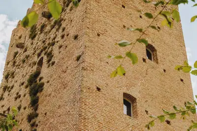 Torre dei Battagli sleep in a medieval tower