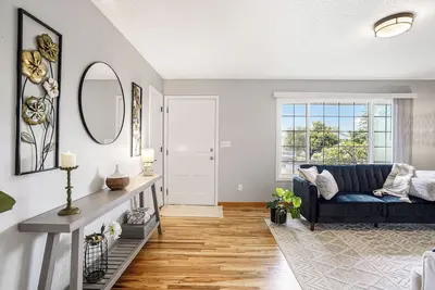 Image de Tranquil Haven w/ large yard, laundry : West Salem