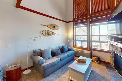 Image de Modern Rimfire Studio by RedAwning