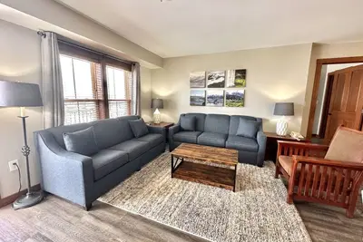 Image de Incredible slopeside views from this Allegheny 2br by RedAwning