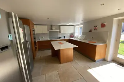 Image de Maison-Vue sur Jardin-Salle de bain privée séparée
