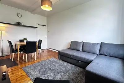 Image de Appartement-Basic-Salle de bain privée-Vue sur Jardin-shard vision