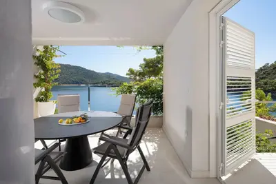 Image de Charming 2-bedroom apartment in delightful Pasadur with WiFi, Ac, coast line.