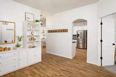 Image de Fun Family Adventure & Fit w/ Peloton and Pool