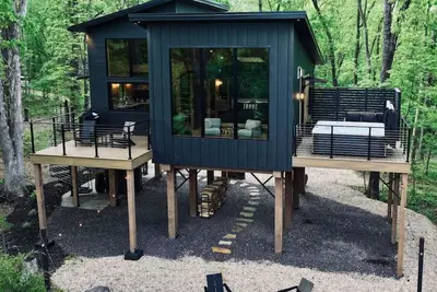 Image de New! Luxury Meets Nature - TreeRise at BaseCamp