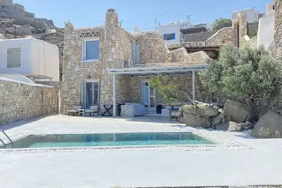 Image de Cycladic Style Villa, A/C, Private Pool, Magnificent Sea & Sunset Views - 10 mins from Ornos Beach!