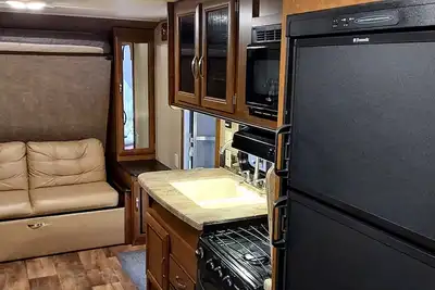 Image de Rv/camper in terrific Via Madonna property