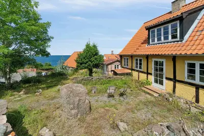 Image de Beautiful house with sea view and fireplace
