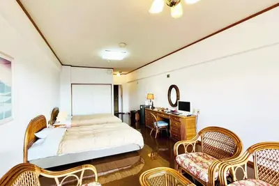 Image de Nonsmoking Standard twin room in the main build / Konan Kōchi
