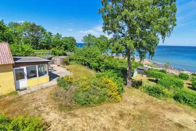 \"Throtti\" - 50m from the sea by Interhome