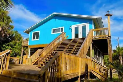 Image de White Pelican:  Family-Friendly Home on Seagrape Lane