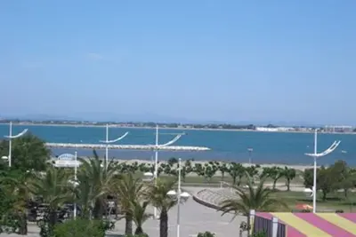 Image de Appartement 2 Pièces + Cabine avec Climatisation - Port Camargue