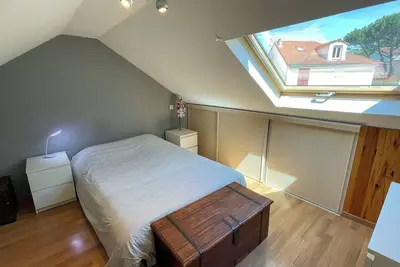 Image de Appartement 2 pièces duplex à Chaville : Havre de Paix entre Paris et Versailles