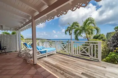 Image de Superb Villa with Colonial Style