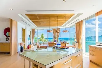 Magical Beachfront Penthouse with Private Jacuzzi