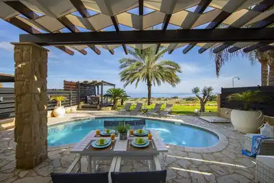 Image de Tropical Villa With Breathtaking Ocean Views