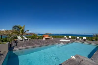 Image de Heavenly Peaceful Villa with Spacious Living Area