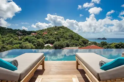 Image de Villa Designed with Natural Elements