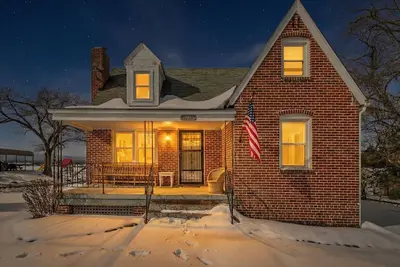 Image de Dog-Friendly Cottage w/Playground, Grill & Games