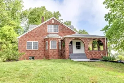 Image de Entire Home -Tranquil Haven Mtn Retreat, 3-bedroom, 2-bath, Wifi, Ac in Tazewell