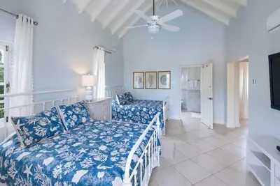 Image de Magnificent Four Bedroom Grandiose Estate
