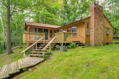Image de Sullivan Lake Retreat w/ Private Dock + Fire Pit!