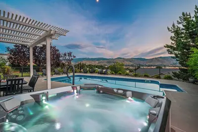 Saltwater pool, hot tub, spacious home with game room, great valley views