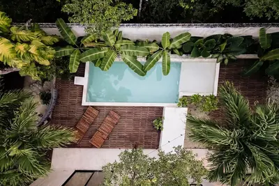 Image de Private Pool and Beach Clubs