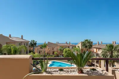 Image de Charming 2-Bedroom with Beautiful Sea Views