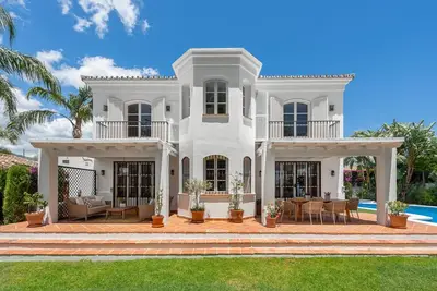 Image de Luxury 3-Bedroom House with Private Pool