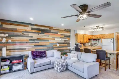 Image de Beach & Lake Access: Brainerd Townhome