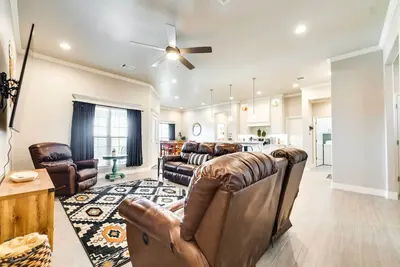 Image de Texas Home w/ Hot Tub: 3 Mi to Downtown Canyon!