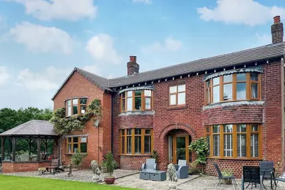 Image de 5 chambres à coucher à Rushton Spencer, near Leek