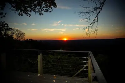 Image de Mountain & Sunset Views | Walk to Downtown Mentone