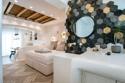 Image de Appartement 'Narcissus Luxury Suites - Dionysus' avec terrasse privée, Wi-Fi et climatisation