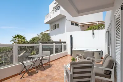 Image de Maison de vacances 'Appartement Garten' avec vue sur la mer, terrasse privée et Wi-Fi