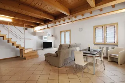Image de Appartement \"Casa Zia Dani\" avec vue sur les montagnes, terrasse privée et Wi-Fi