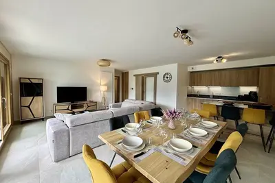 Image de Le Thélème A202 : T4 avec vue panoramique