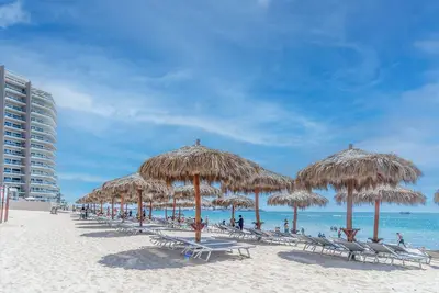 Image de Las Palomas Phase I Topaz 706 Exceptional OceanView Unit