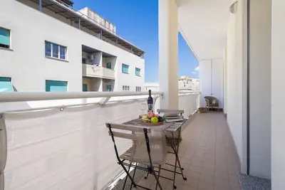 Alghero Modern Apartment with Balcony