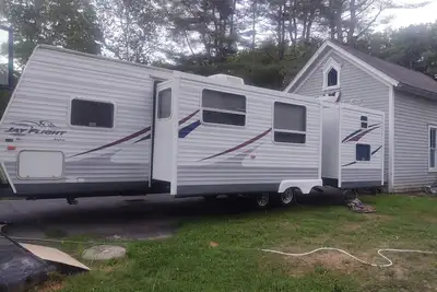 Image de Enjoyable Rv with Ac in Edmeston