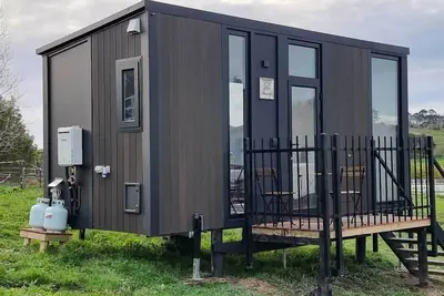 Image de Aorangi Peak Cabins 12 by Tiny Away