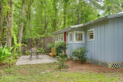Image de Cozy Fairhope Retreat w/ Patio & Grill!