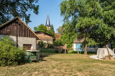 Image de Appartement 'Ferienwohnung Im Landschloss' avec terrasse partagée, jardin partagé et Wi-Fi