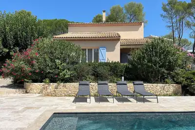 Image de Villa du Sud : calme et loisirs idéal familles