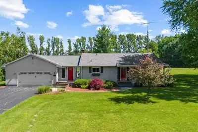 Image de 5 Minutes from Silver Lake!