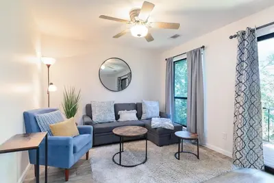 Image de The Capital Indoor Outdoor Pool, Hot tub & More